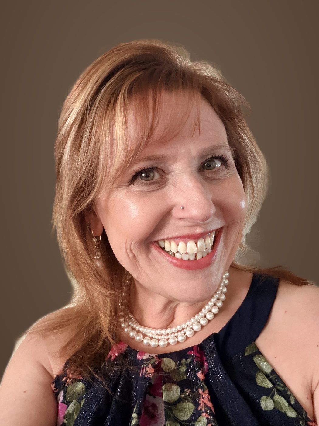 Lisa Tarrant smiling